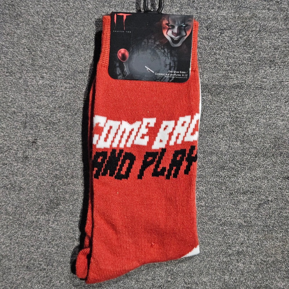 New IT Chapter Two Pennywise Come Back and Play Red Crew Socks Mens Size 6-12